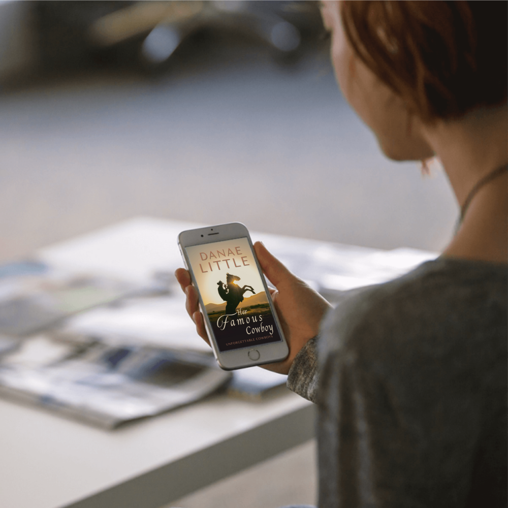 Her Famous Cowboy (EBOOK)